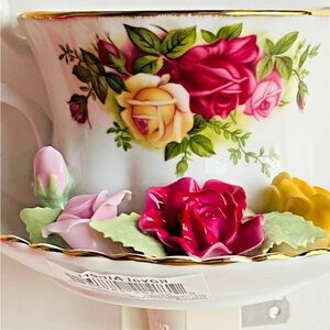 Royal Albert Pink & Yellow Rose Porcelain Teacup - Floral Accent